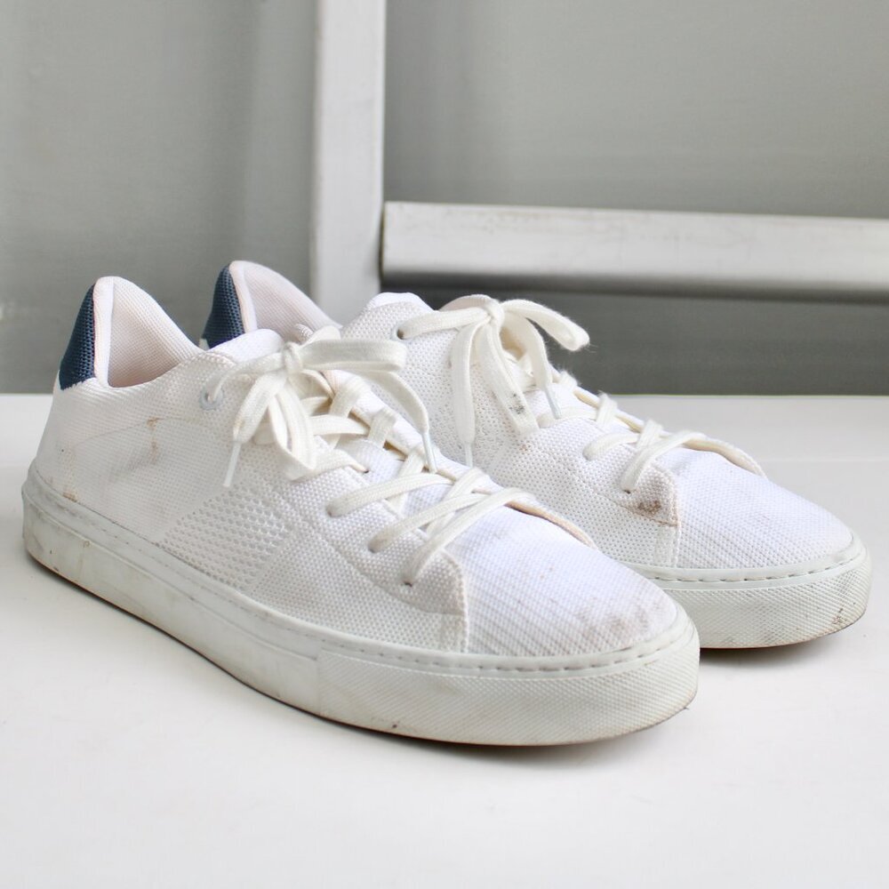GREATS Men's The Royale Knit 2.0 Sneakers in Classics White & Navy Size 10.5